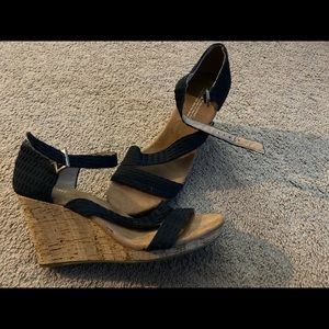 Toms Women’s Wedges
